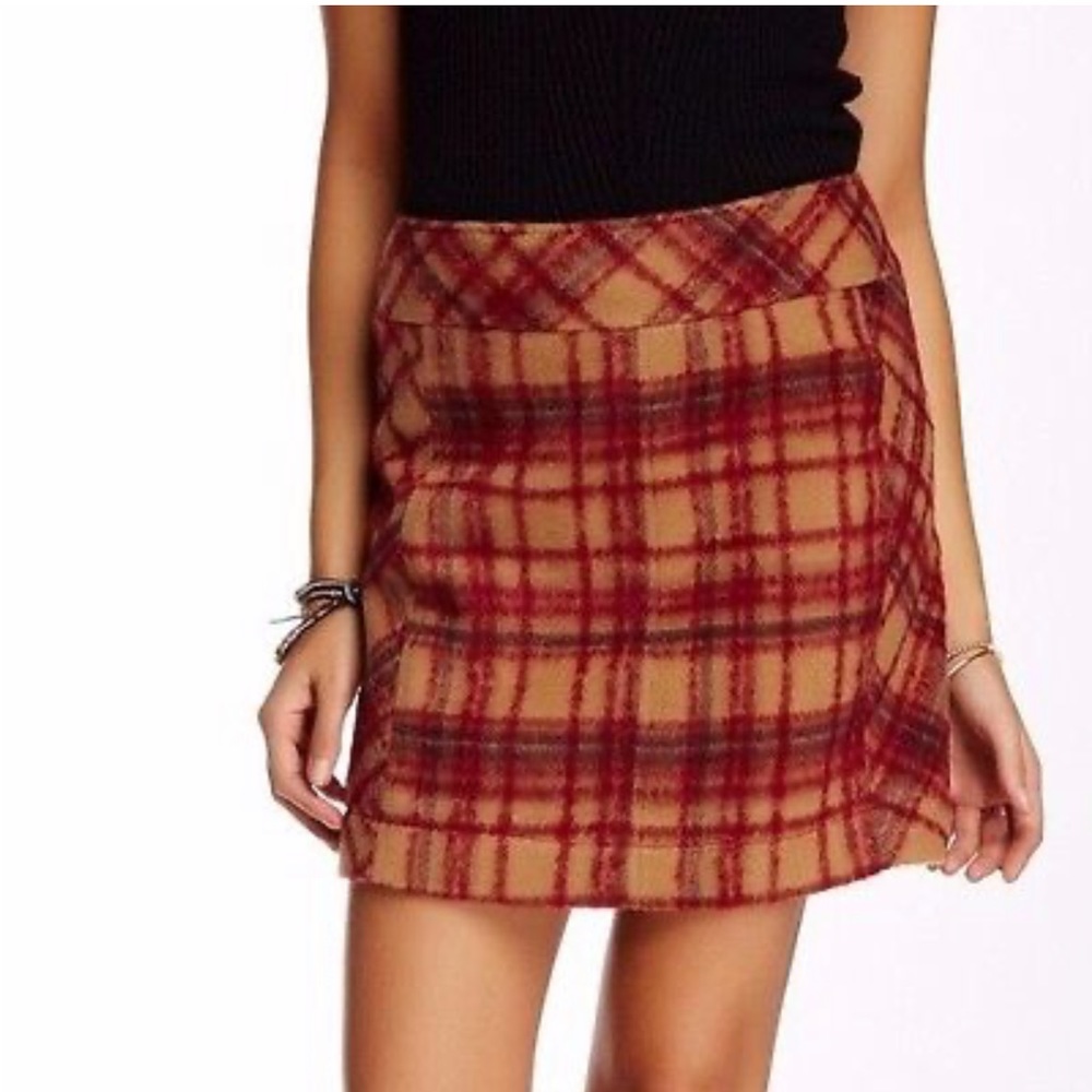 Free People Size 8 Camel Combo Tan Red Plaid Wool Blend Mini Skirt Lined - Picture 1 of 11